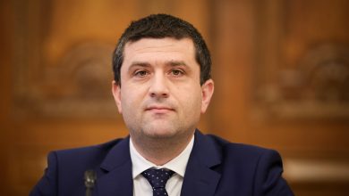 MINISTRUL RADU MIRUȚĂ VREA SĂ PUNĂ COLIVA PE TURISMUL DE INCOMING! NU AVEM NEVOIE DE TURIȘTI STRĂINI