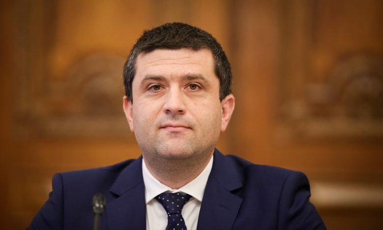 MINISTRUL RADU MIRUȚĂ VREA SĂ PUNĂ COLIVA PE TURISMUL DE INCOMING! NU AVEM NEVOIE DE TURIȘTI STRĂINI