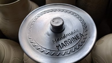 Marginea, satul unde lutul are memorie: Meșterul Corneliu Magopăț și arta neagră a Bucovinei