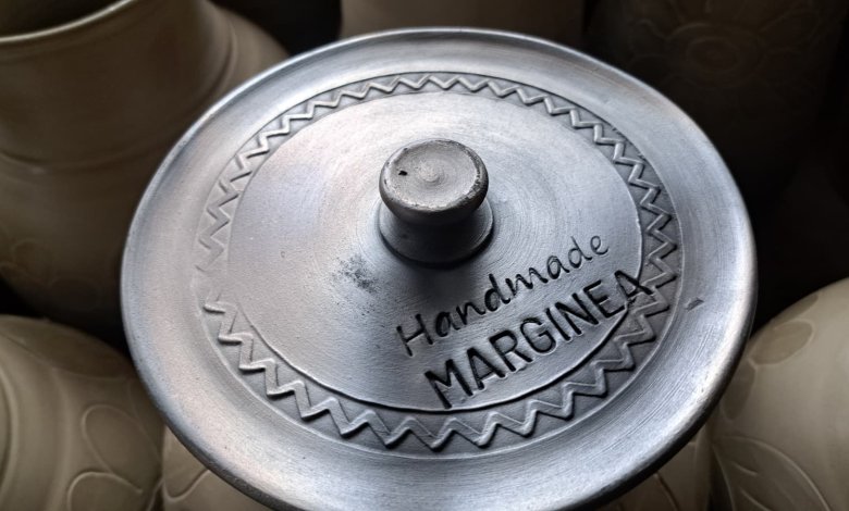 Marginea, satul unde lutul are memorie: Meșterul Corneliu Magopăț și arta neagră a Bucovinei