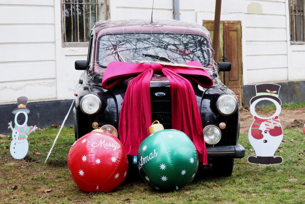 Blestemul Sarmalelor la Conacul Zăgujeni - Vest Online.ro