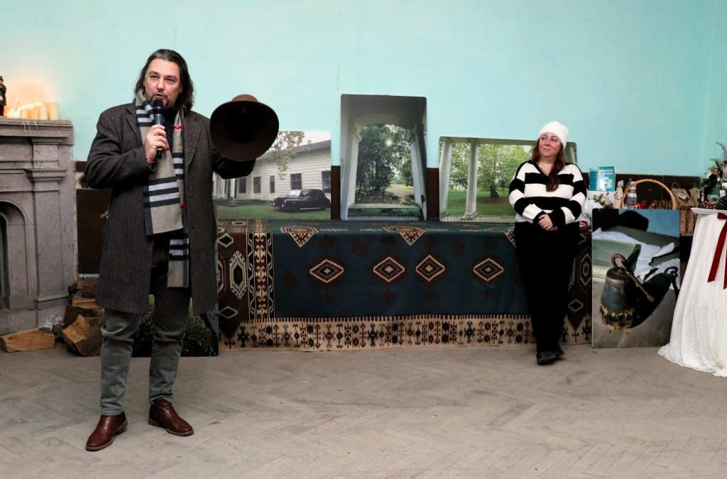 Blestemul Sarmalelor la Conacul Zăgujeni - Vest Online.ro