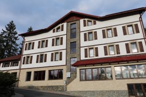 Alpina Blazna, complexul turistic din inima Munților Rodnei dezvoltat de doi tineri antreprenori