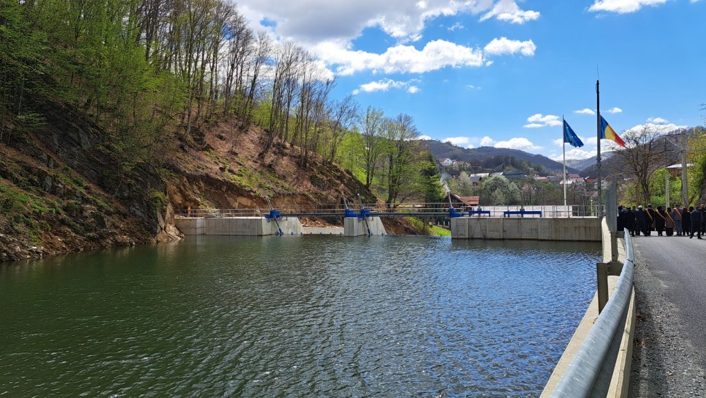 Prima hidrocentrală cu baraj construită în România după 1989, inaugurată la Parva în județul Bistrița-Năsăud