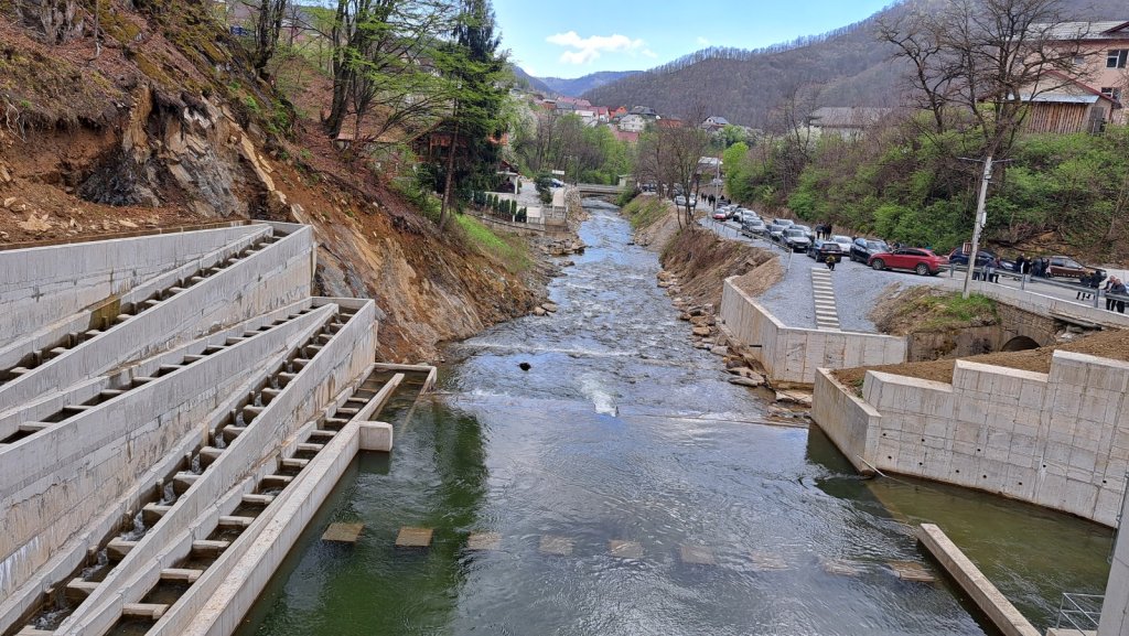 Prima hidrocentrală cu baraj construită în România după 1989, inaugurată la Parva în județul Bistrița-Năsăud